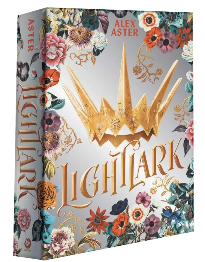 Lightlark: Collector’s Edition (The Lightlark Saga Book 1): Volume 1