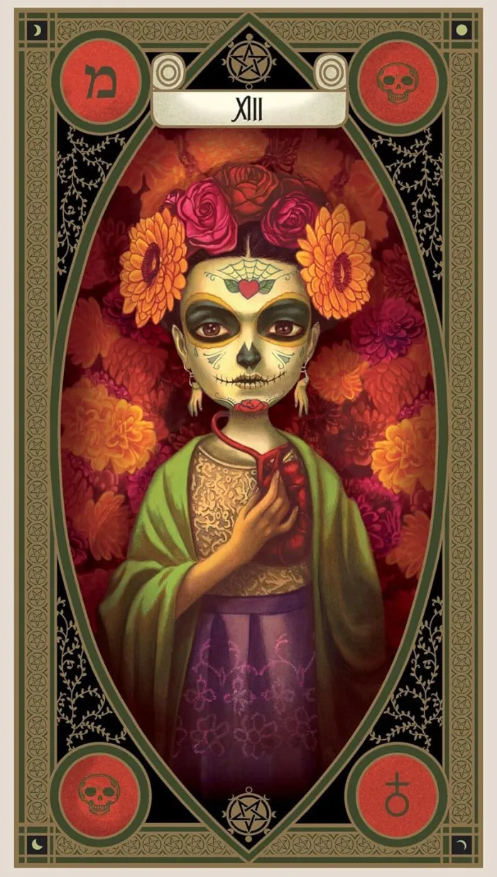 Mystical Women's Tarot: A Deck of Fearless Femmes